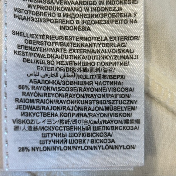 Guess White Crop Mesh Athletic Top S - Picture 10 of 13